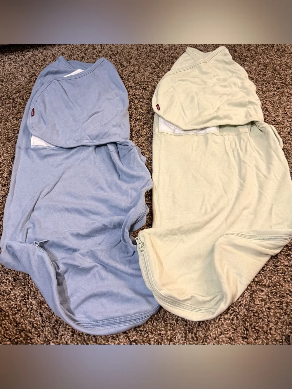 BUNDLE Momcozy sleep swaddles
